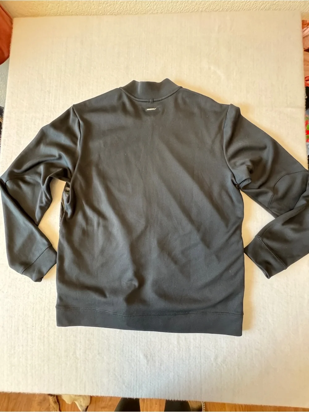 Nike Men’s Black golf Jacket - Lightweight Zip Front